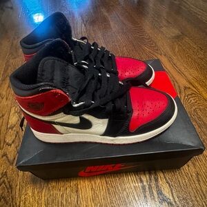 Nike Air Jordan 1 Retro High OG BG Size 3.5
